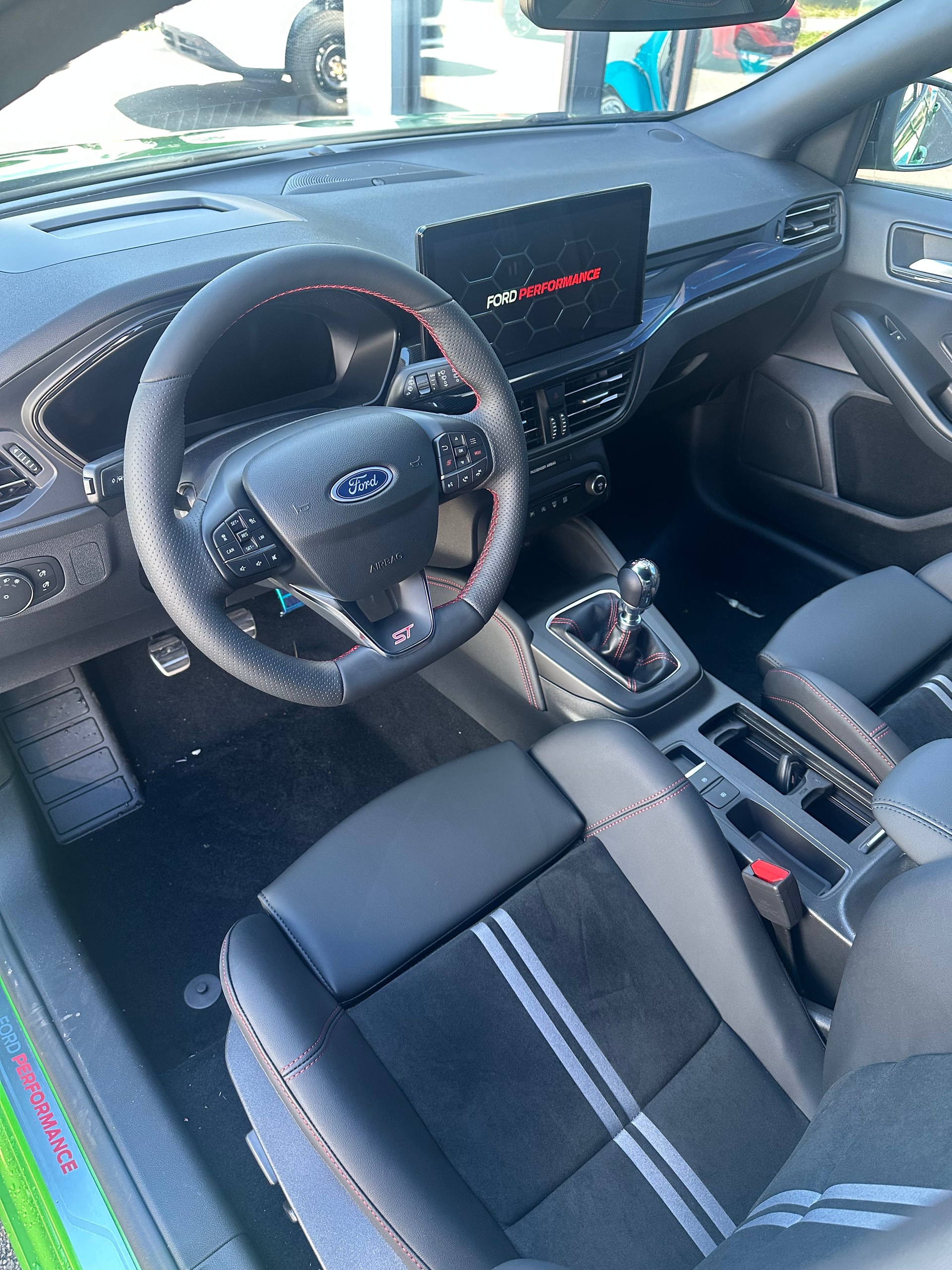 FORD Focus 2.3 EcoB ST X 280CV/Man. - 13