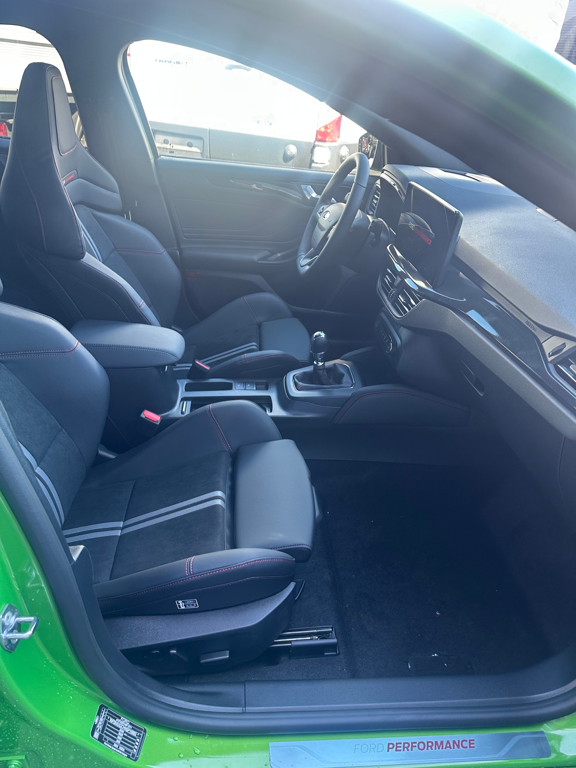 FORD Focus 2.3 EcoB ST X 280CV/Man. - 16