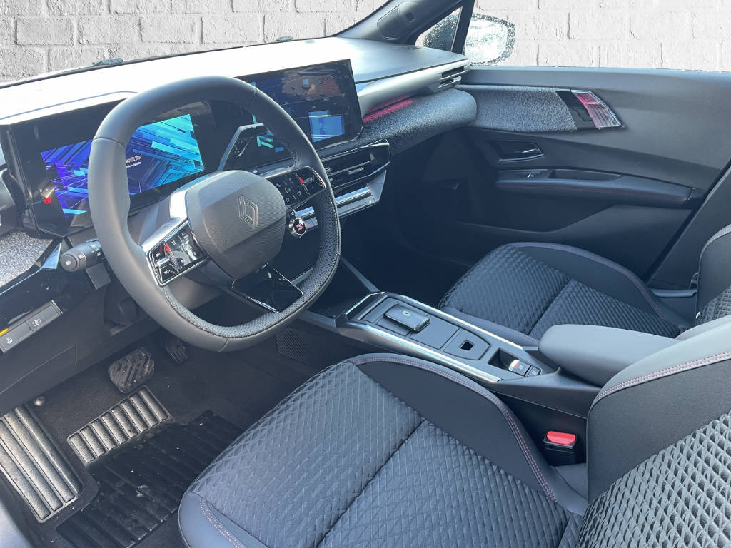 RENAULT CLIO E-TECH FULL HYBRID techno full hybrid E-Tech 160 - 6