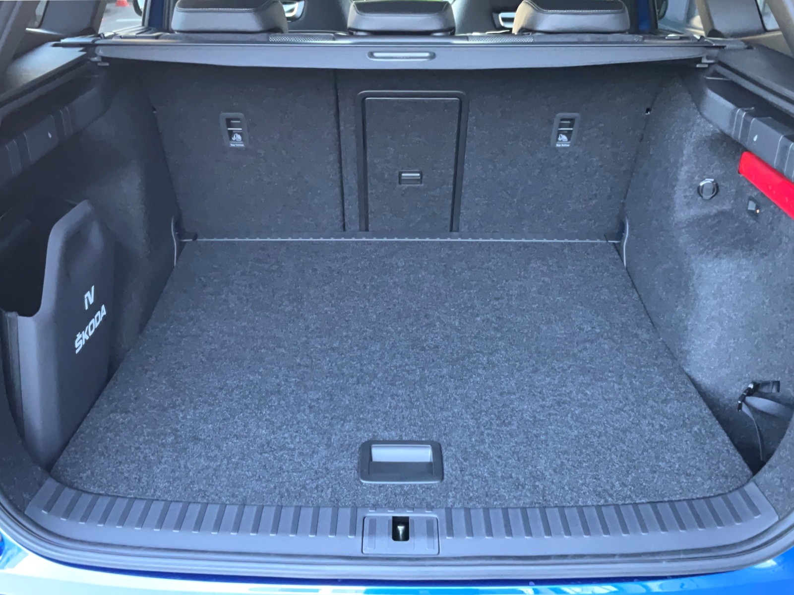 SKODA Enyaq iV 80 SportLine Ultra - 12