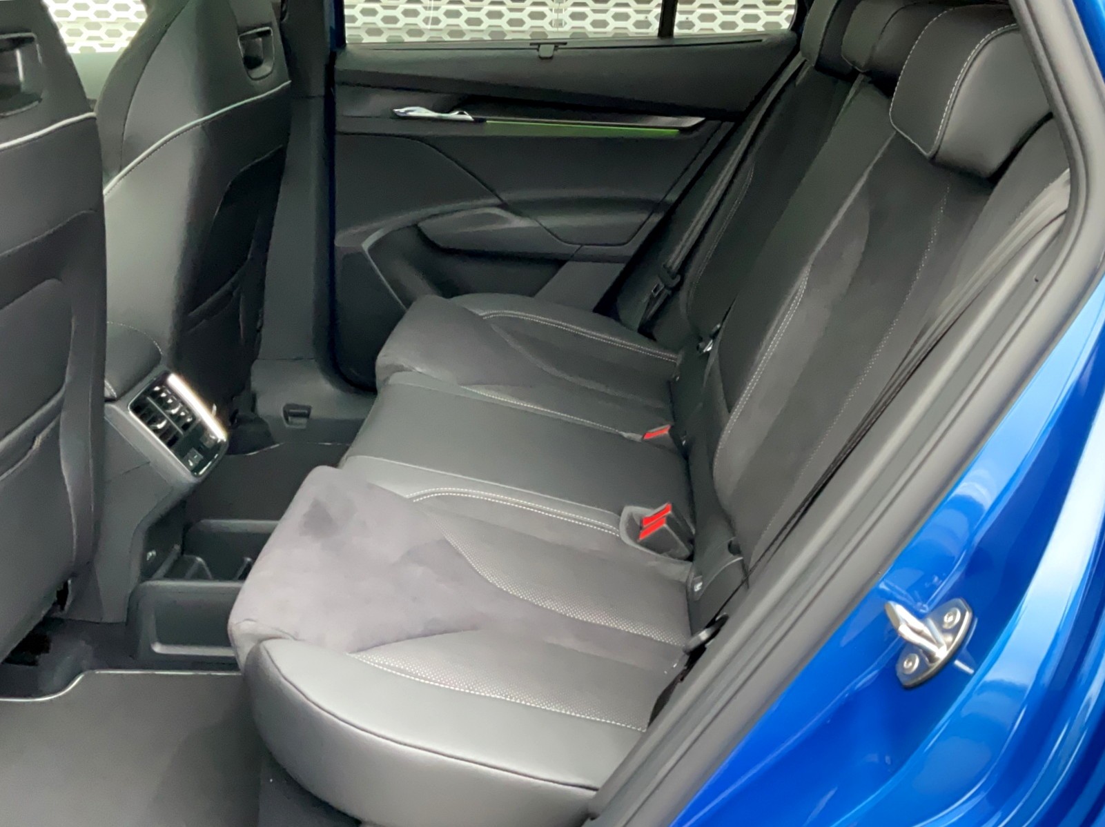 SKODA Enyaq iV 80 SportLine Ultra - 11