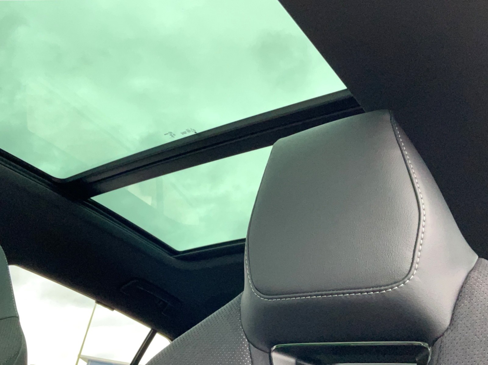 SKODA Enyaq iV 80 SportLine Ultra - 14