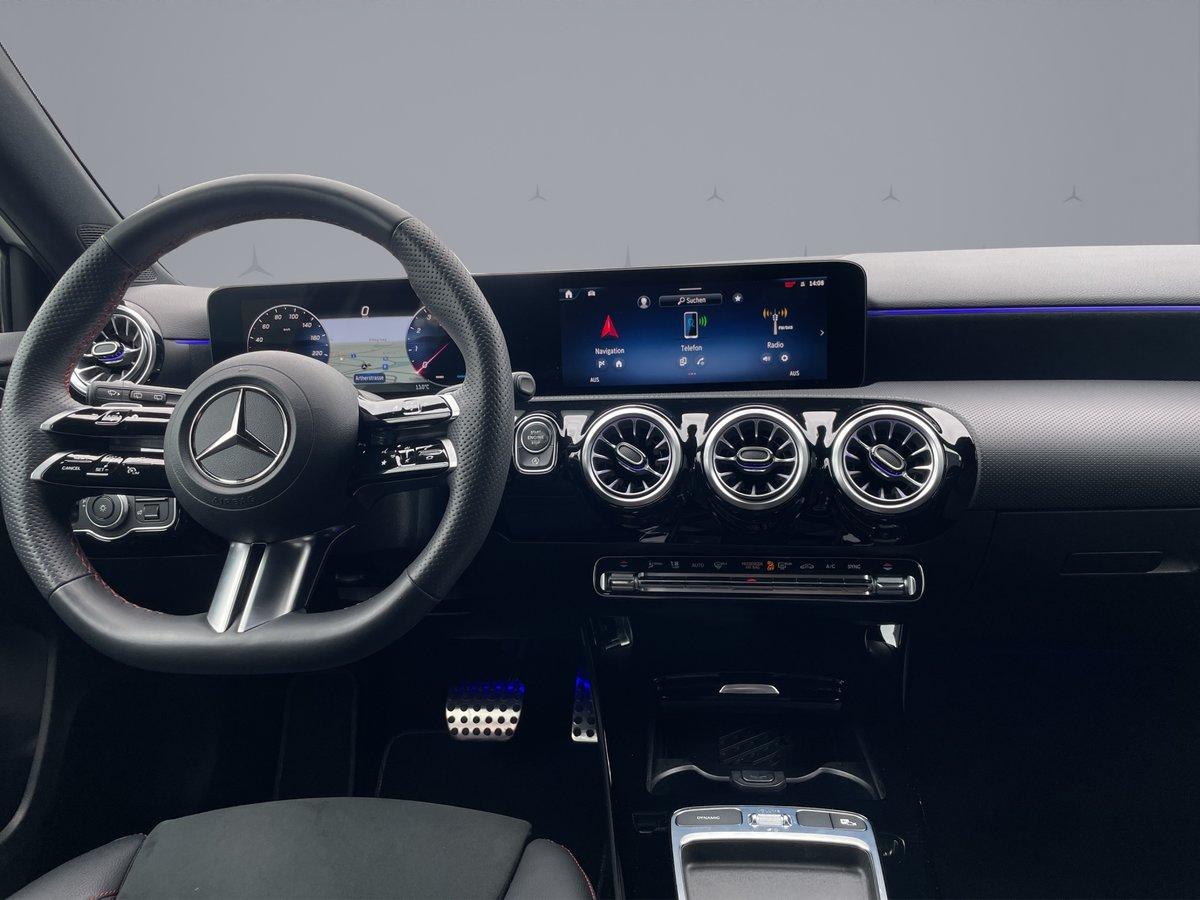 MERCEDES-BENZ A 250 AMG Line 4m - 13