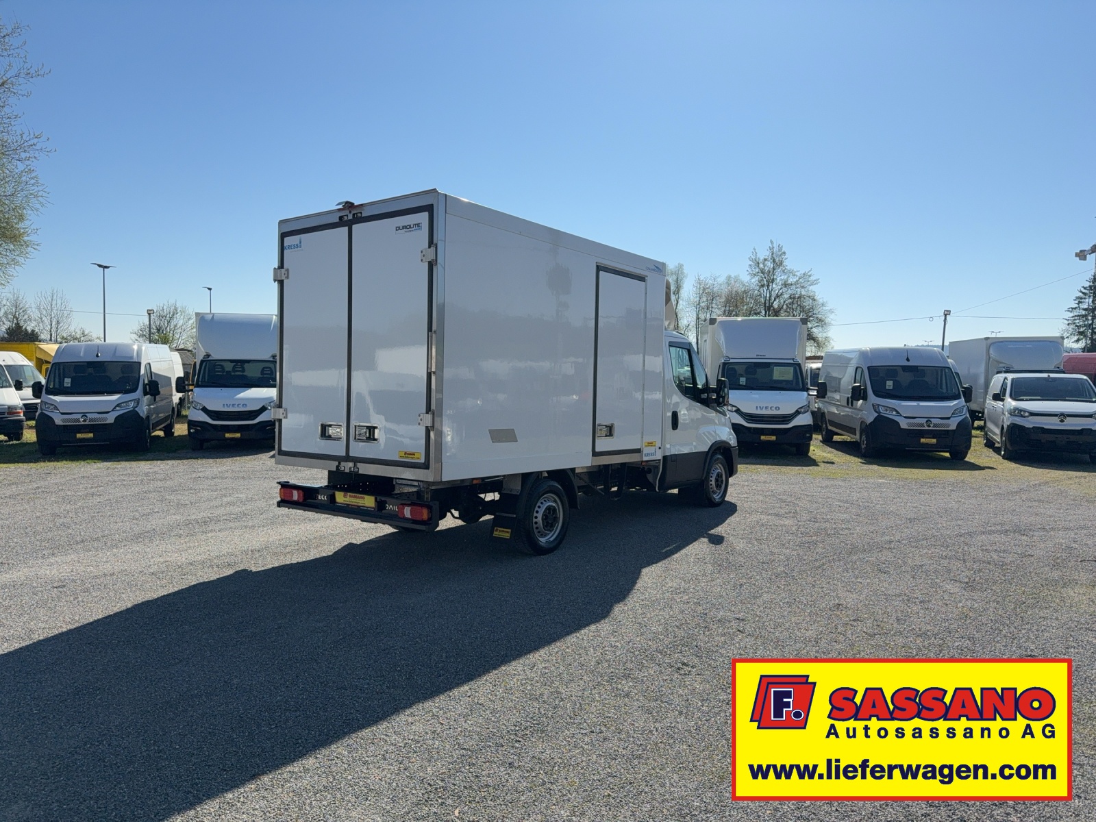 IVECO Daily 35S18 HI-MATIC Tiefkühl und Frischdienst Kühlwagen - 4