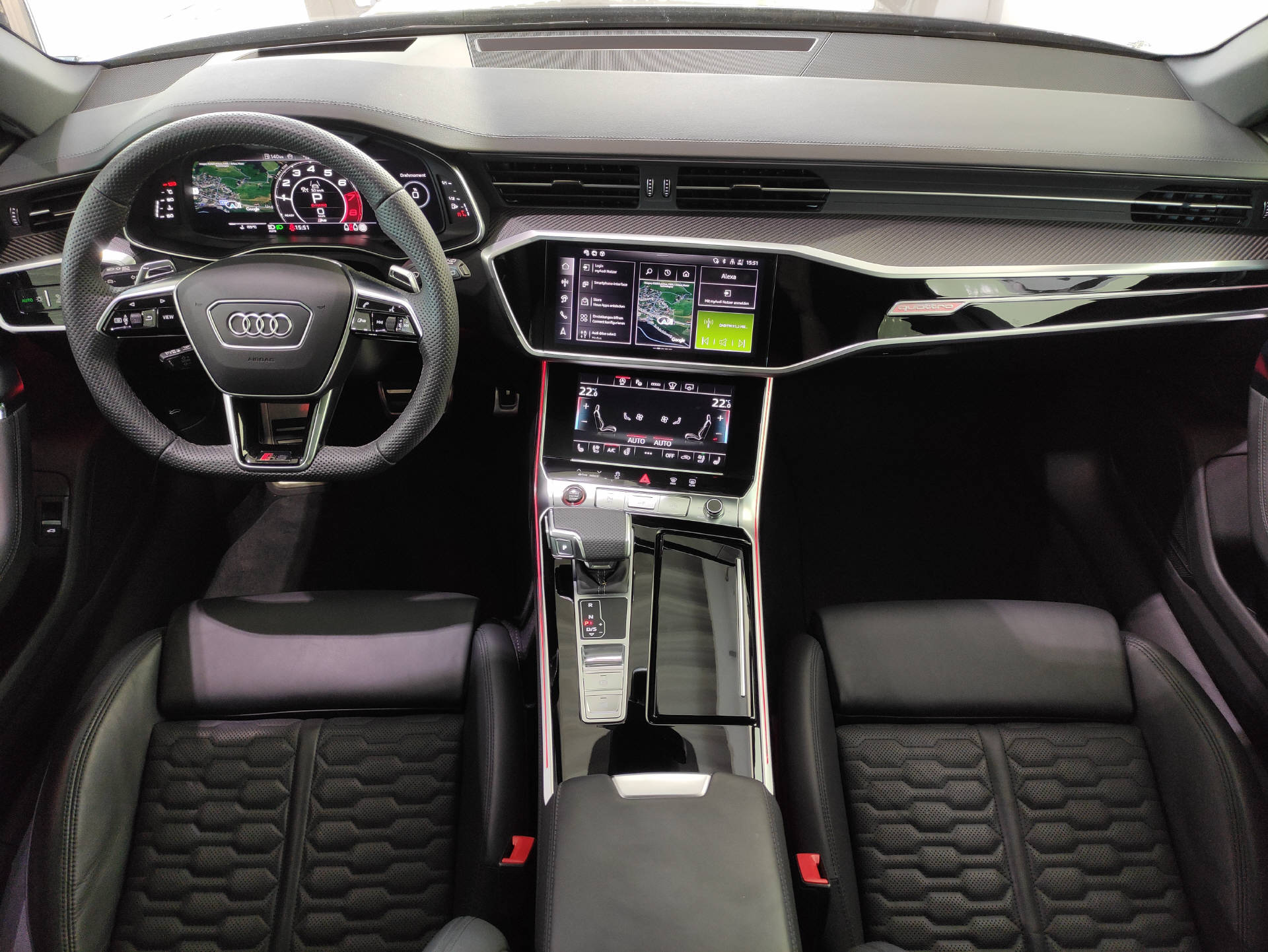 AUDI RS6 Avant 4.0 V8 TFSI performance quattro T-Tronic - 13