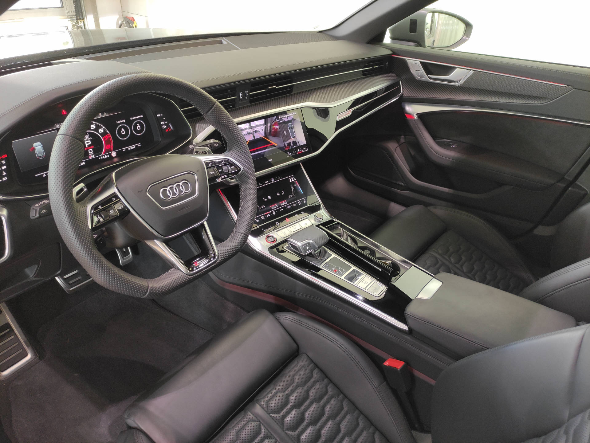 AUDI RS6 Avant 4.0 V8 TFSI performance quattro T-Tronic - 4