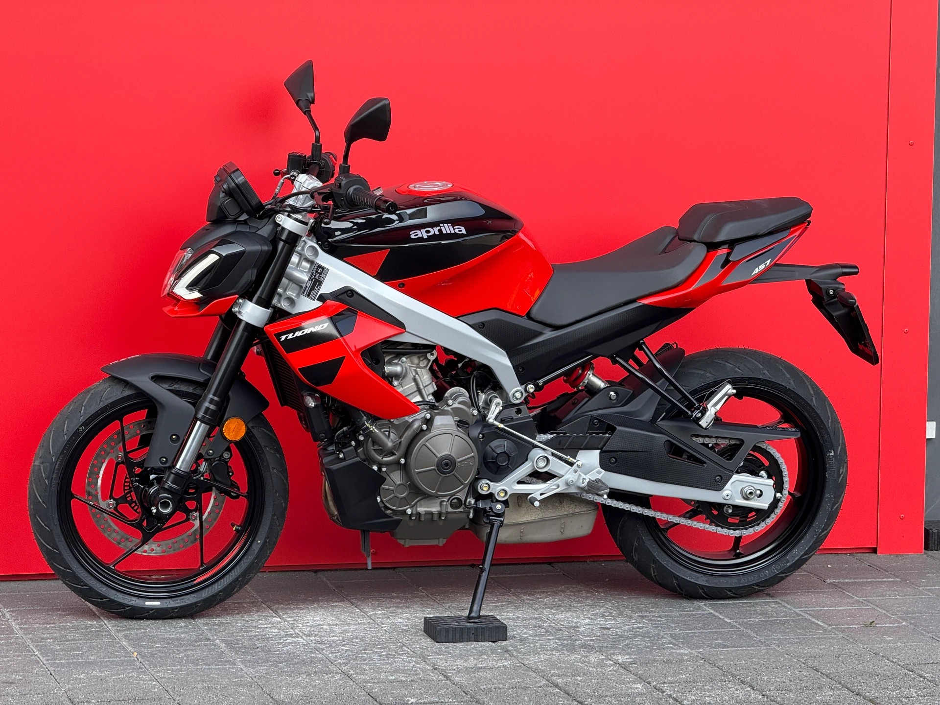 APRILIA Tuono 457 - 9