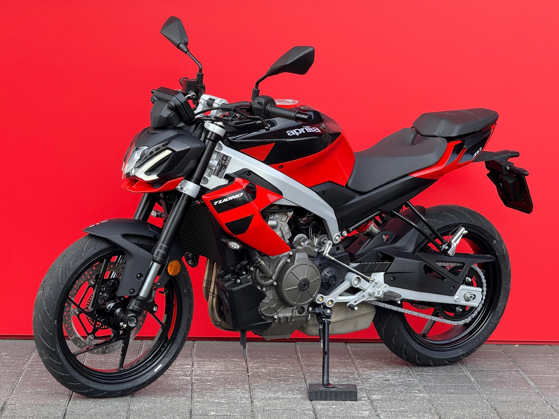 APRILIA Tuono 457 - 6
