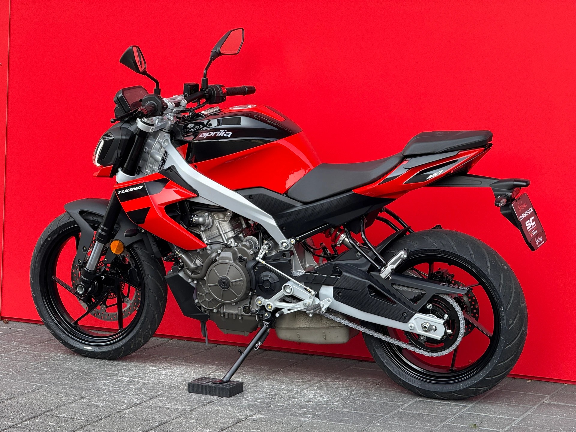 APRILIA Tuono 457 - 12