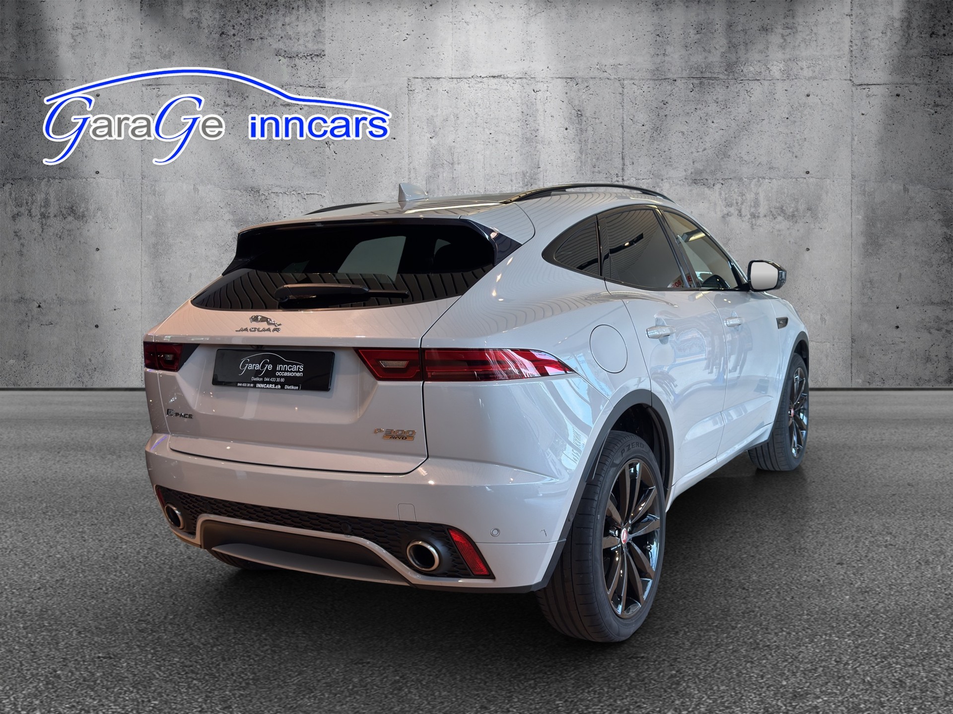 JAGUAR E-Pace 2.0 P300 R-Dynamic HSE AWD Automatik - 5