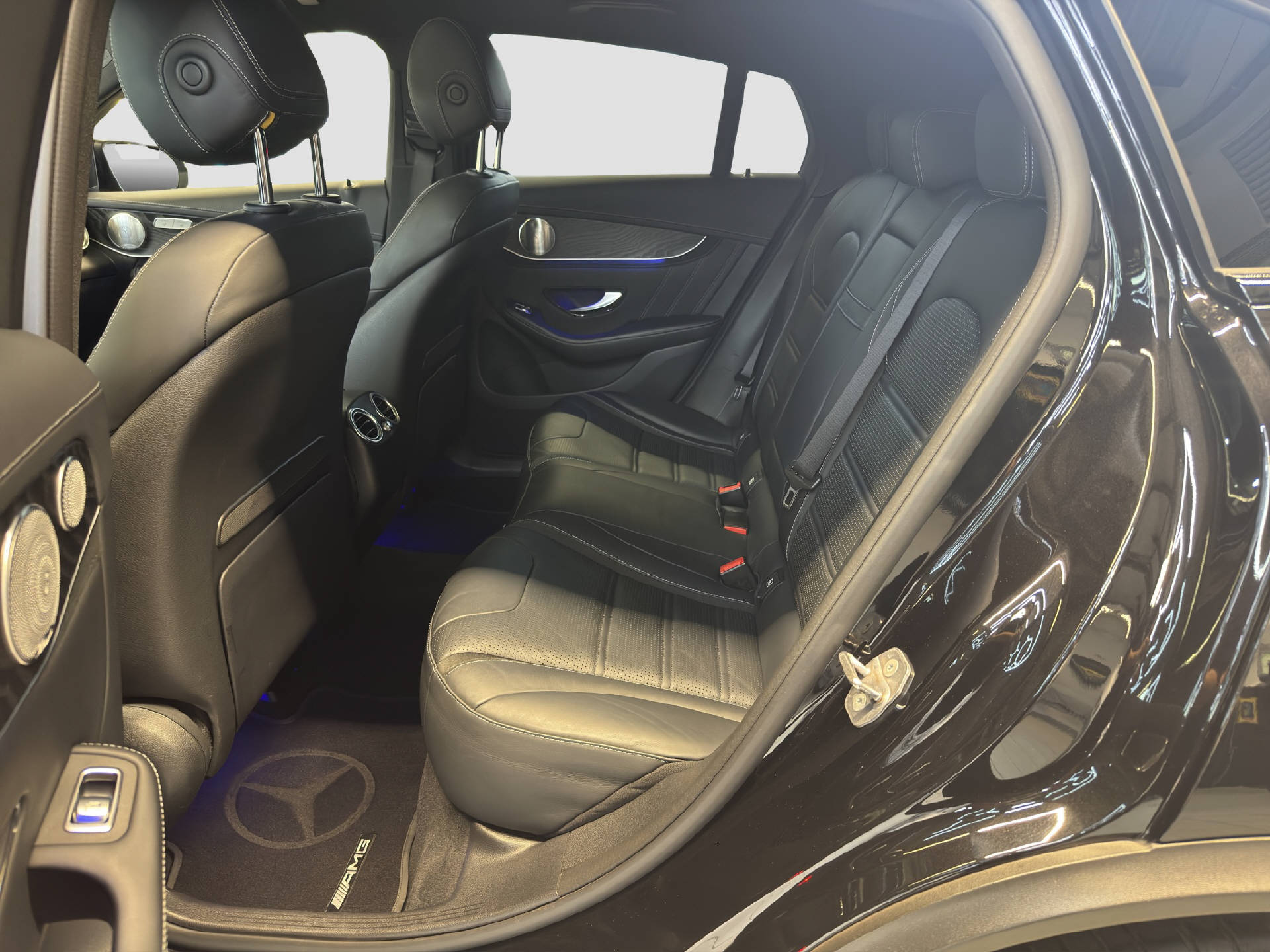 MERCEDES-BENZ GLC 63 S AMG 4MATIC+ Coupé - 14