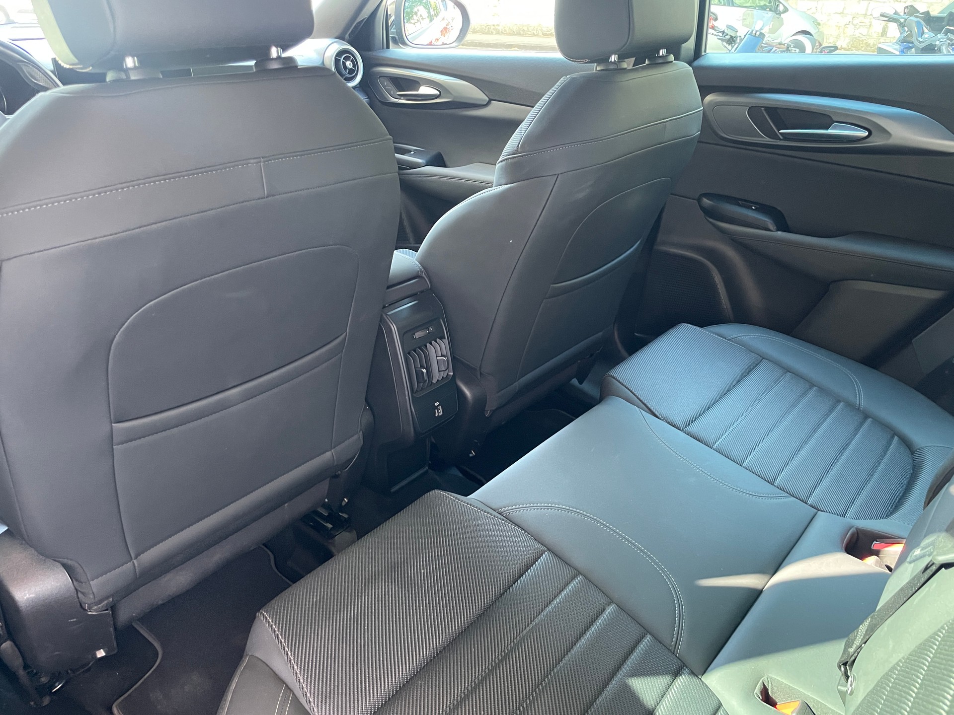 ALFA ROMEO Tonale PHEV Q4 Ti - 7