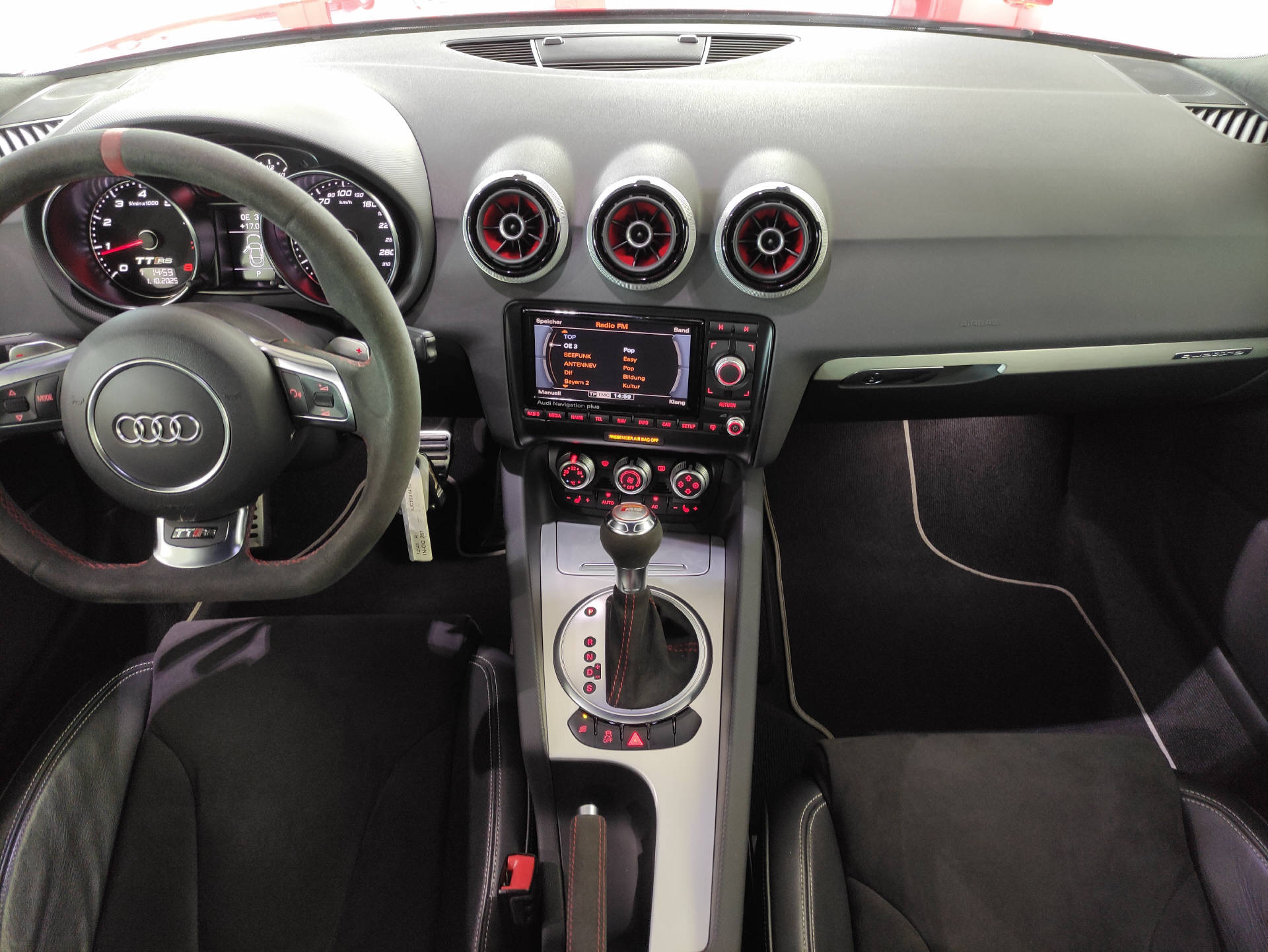 AUDI TT RS Coupé 2.5 TFSI Plus quattro S-Tr. - 12