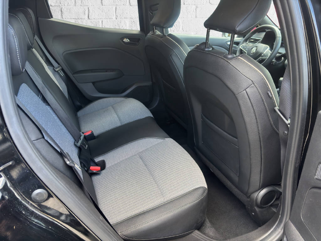 RENAULT Clio 1.0 TCe techno - 11