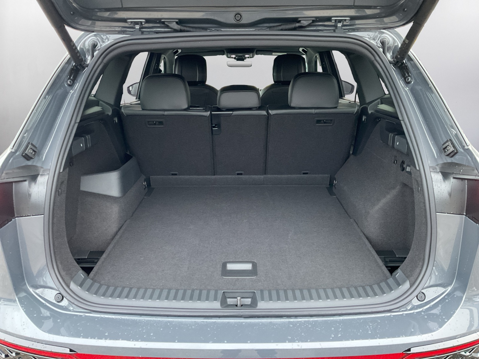 VW Tayron 2.0 TSI R-Line DSG 4Motion - 12