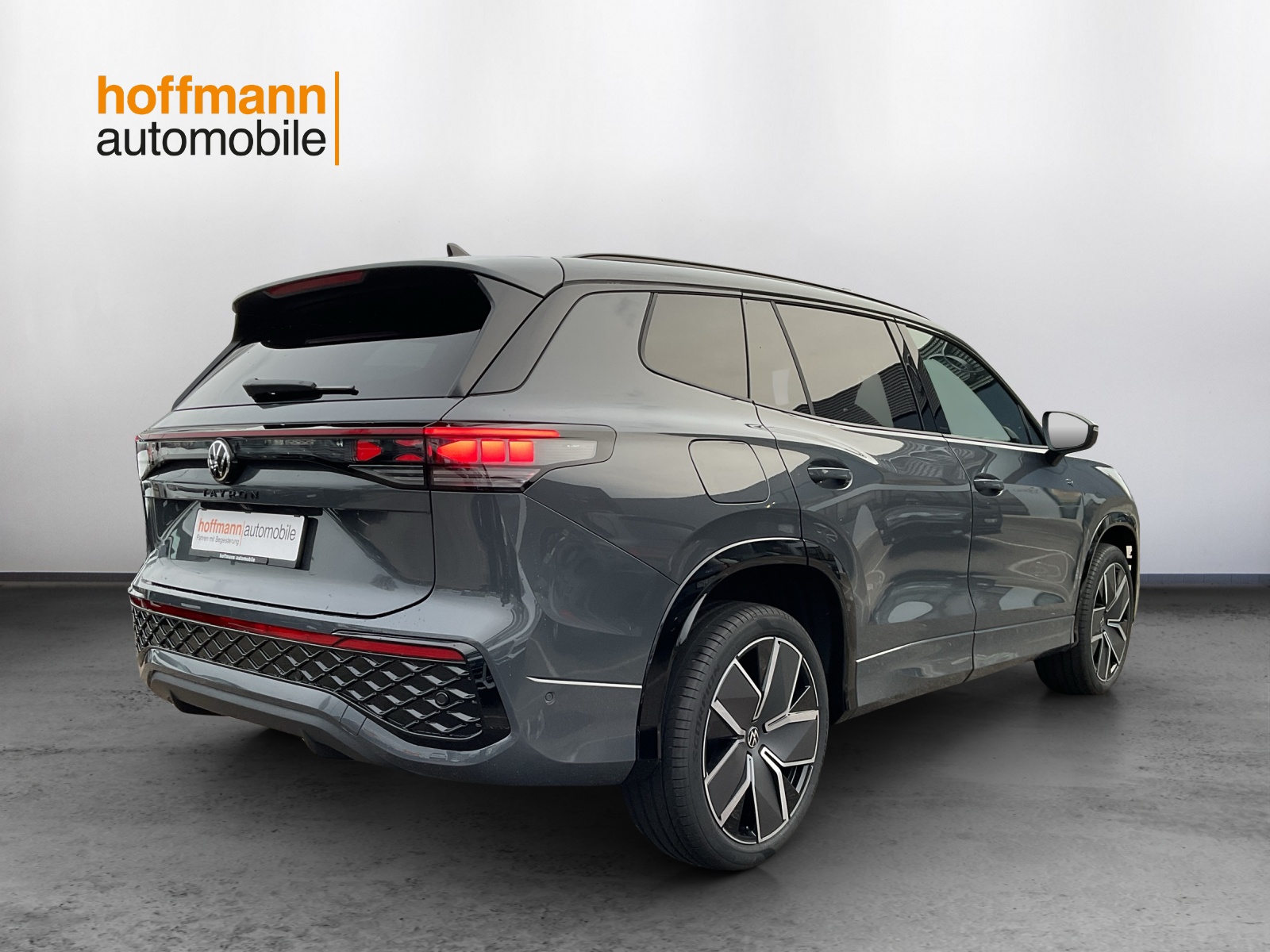 VW Tayron 2.0 TSI R-Line DSG 4Motion - 4