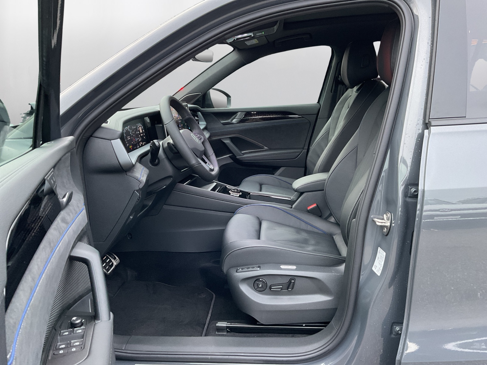 VW Tayron 2.0 TSI R-Line DSG 4Motion - 10