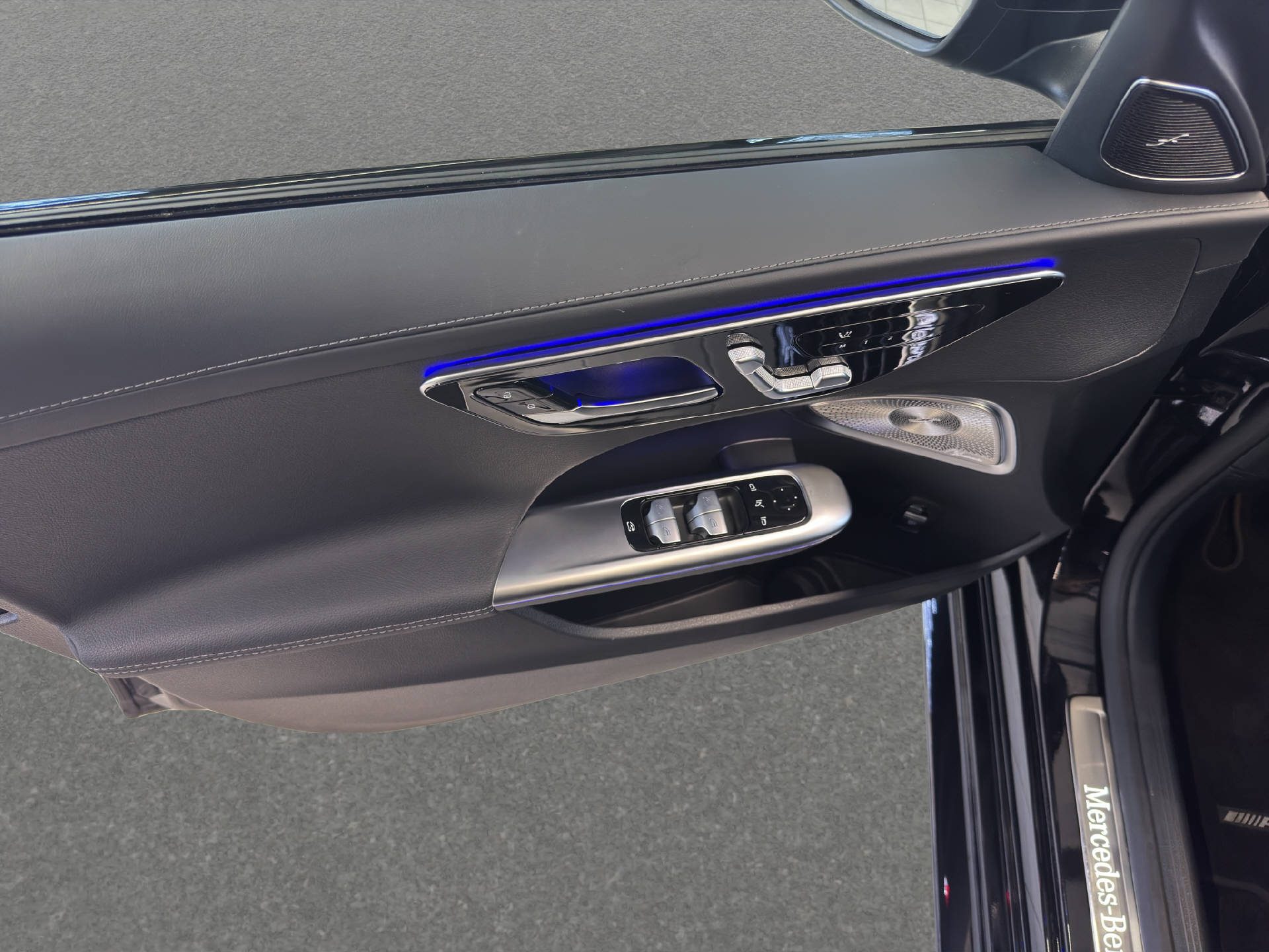 MERCEDES-BENZ C 220 d Swiss Star AMG Line - 13