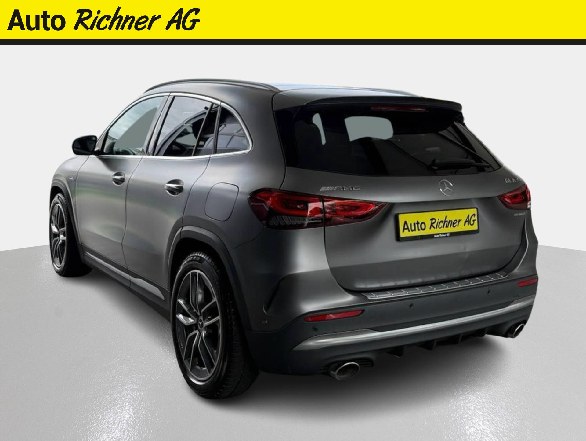 MERCEDES-BENZ GLA 35 AMG 4matic-4