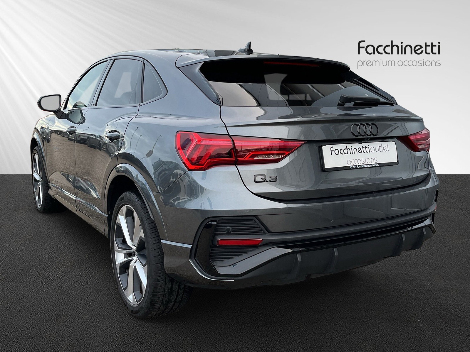 AUDI Q3 Sportback 35 TFSI S line - 3