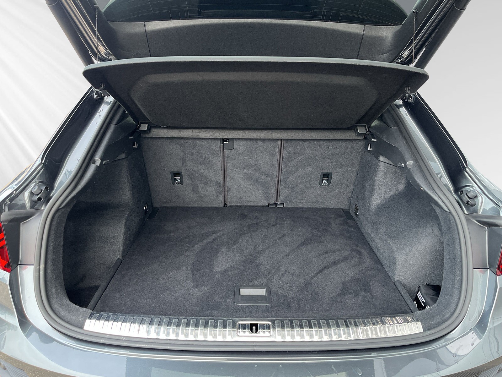 AUDI Q3 Sportback 35 TFSI S line - 8