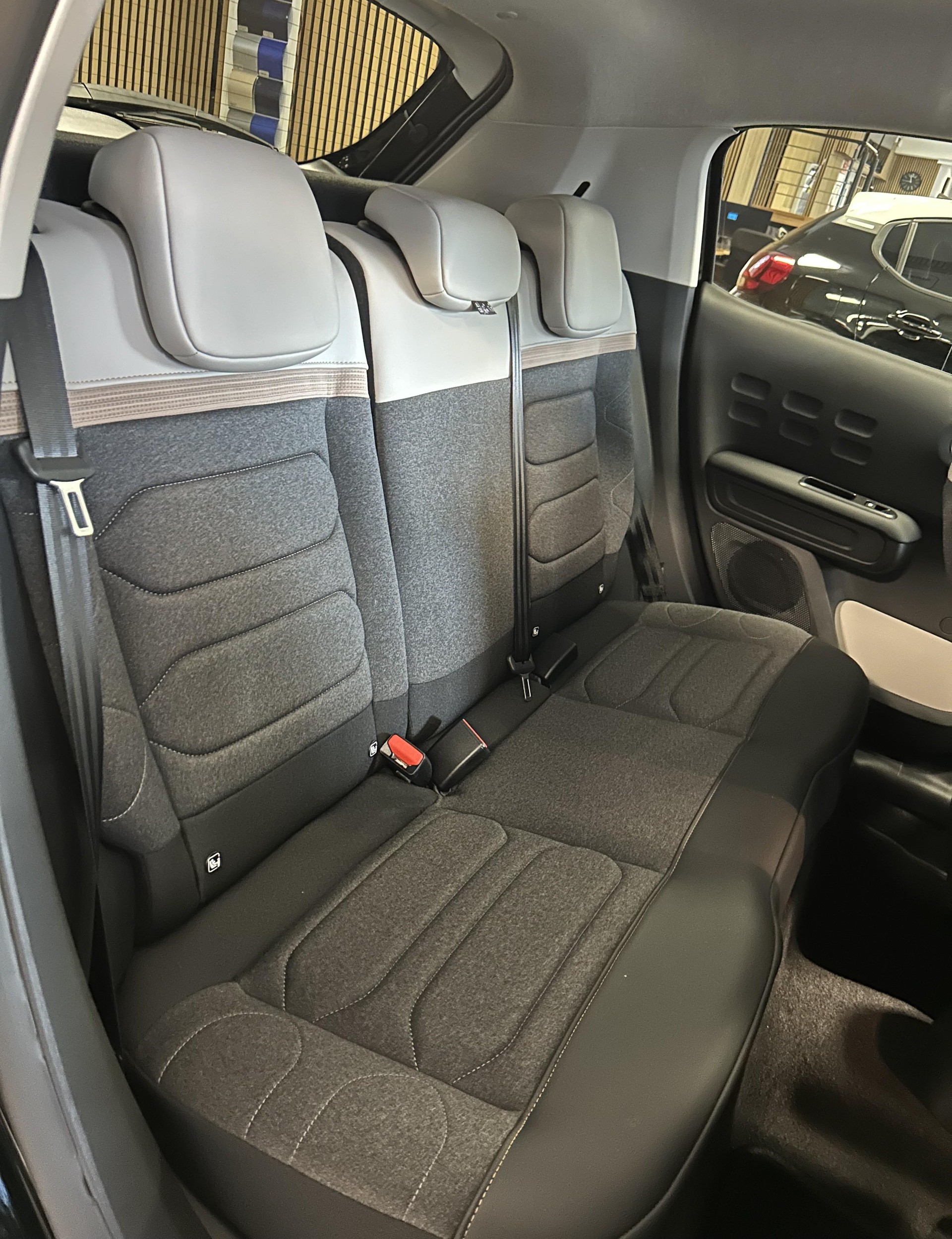 CITROEN C3 1.2 PureTech Shine - 18