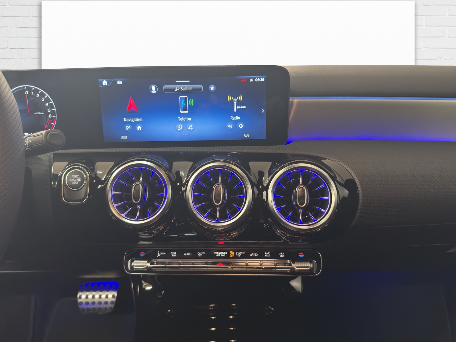 MERCEDES-BENZ A 250 e AMG Line EQ Star - 9