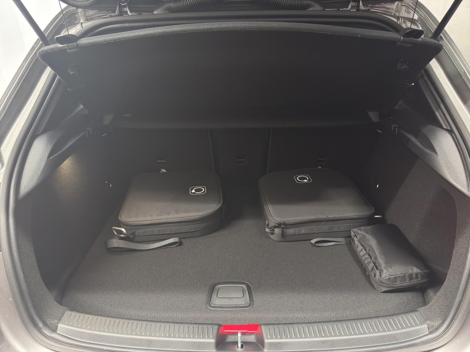 MERCEDES-BENZ A 250 e AMG Line EQ Star - 11