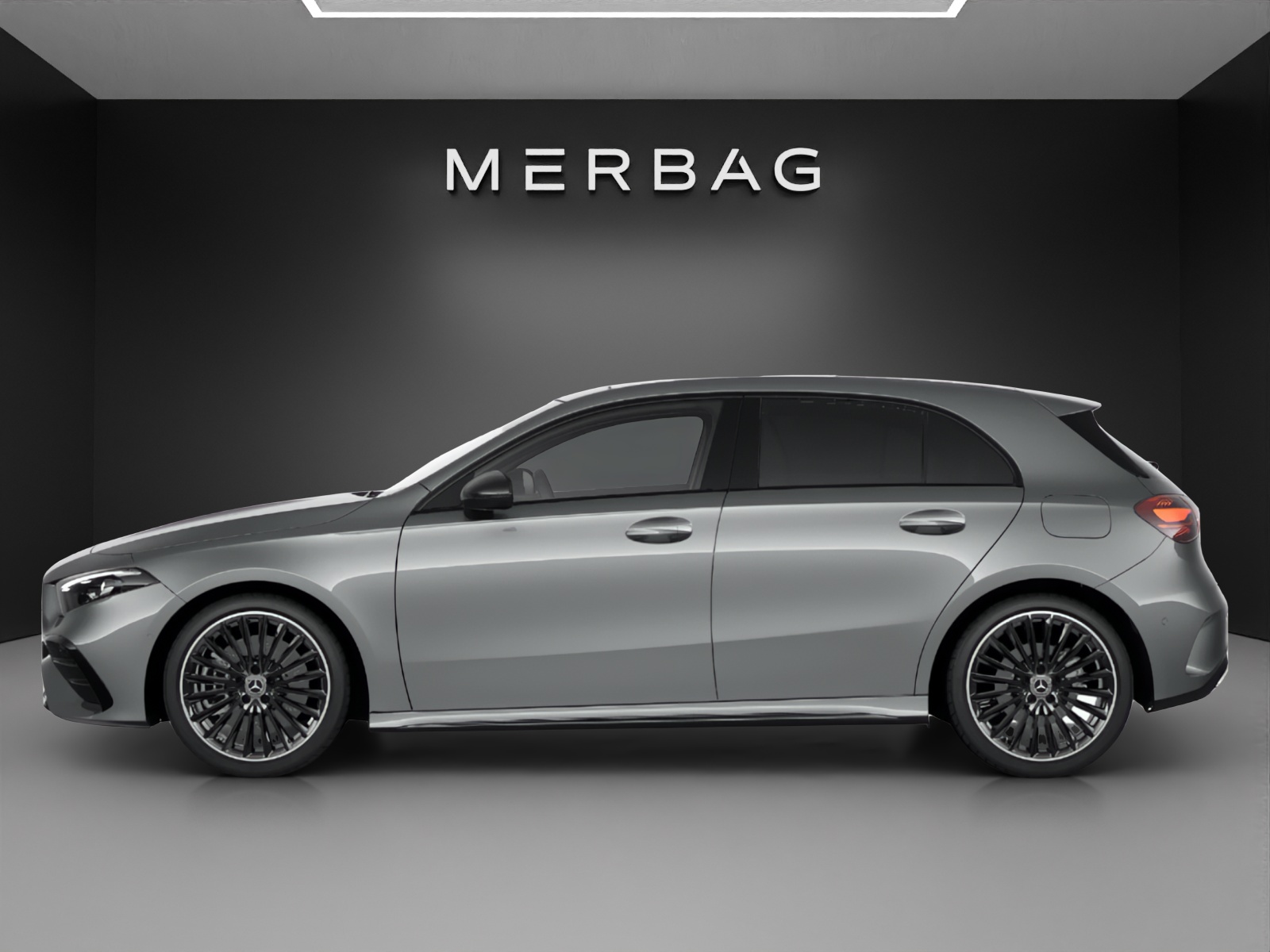 MERCEDES-BENZ A 220 4Matic 8G-DCT - 2