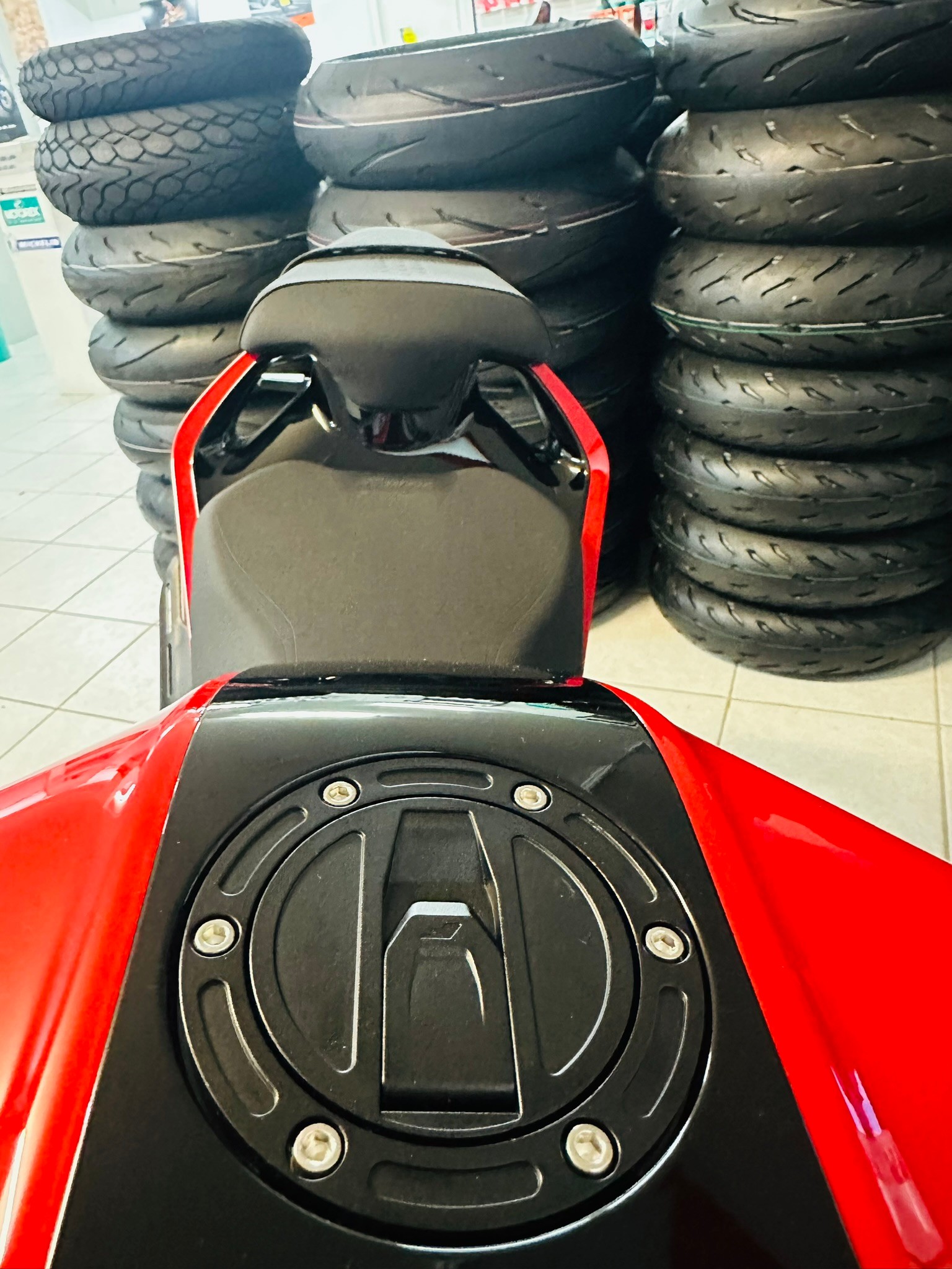 FANTIC STEALTH 125 - 10