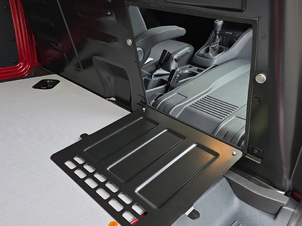 FORD Transit Courier Van 1.0 EcoBoost 100 PS Trend - 14