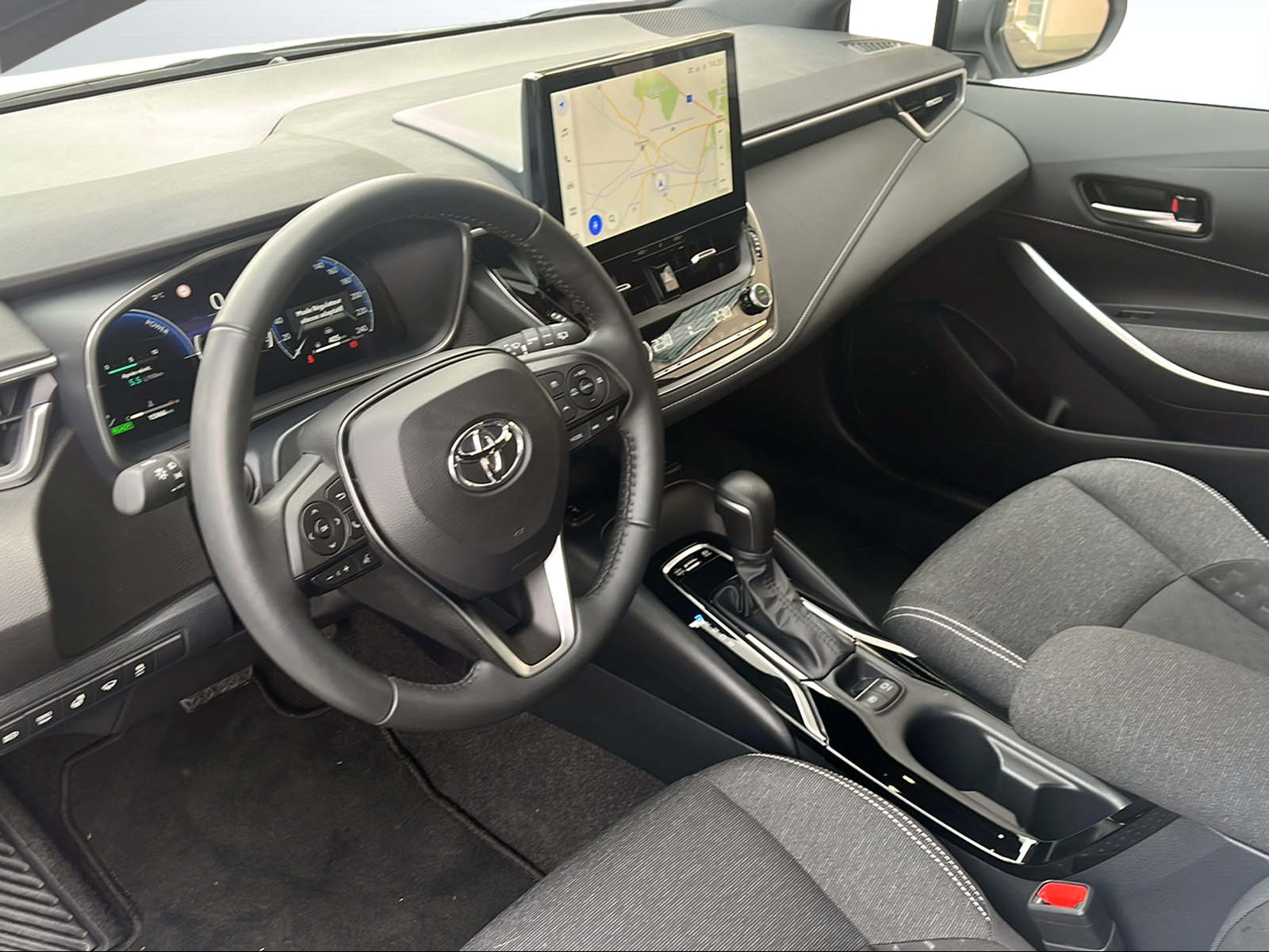 TOYOTA Corolla Touring Sports 1.8 HSD Comfort e-CVT - 6