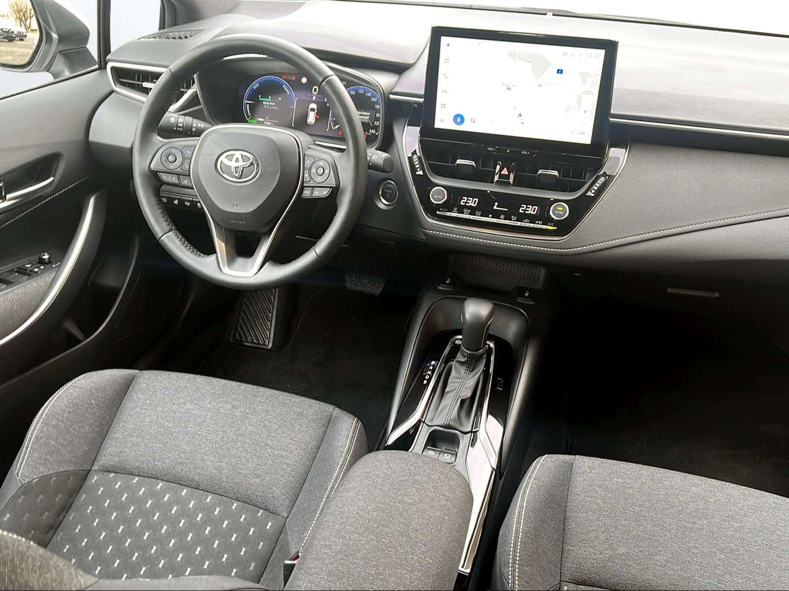 TOYOTA Corolla Touring Sports 1.8 HSD Comfort e-CVT - 8