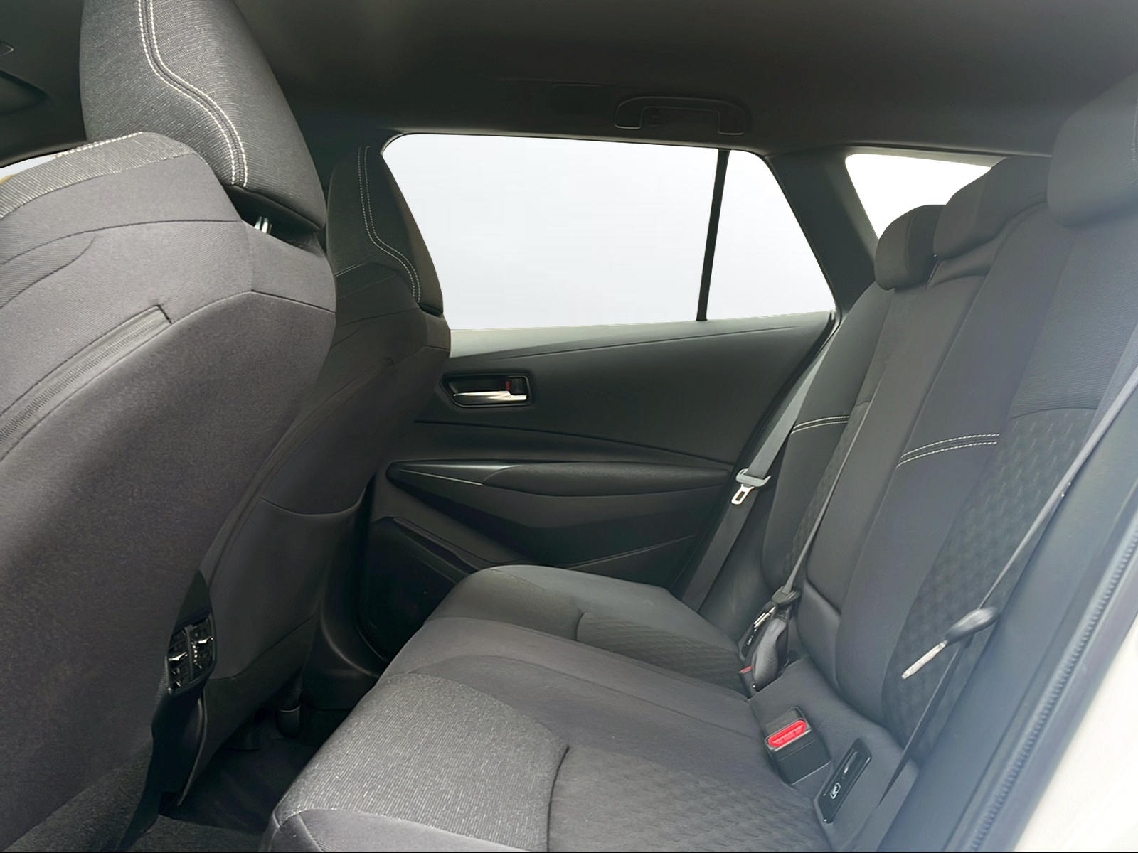 TOYOTA Corolla Touring Sports 1.8 HSD Comfort e-CVT - 14