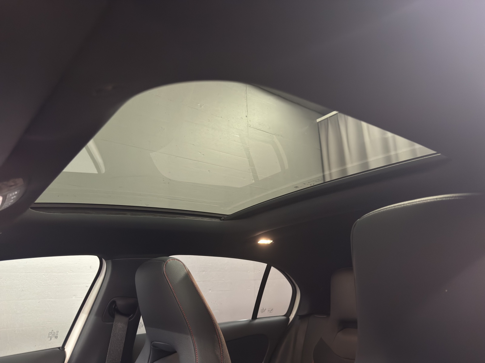 MERCEDES-BENZ A 250 e EQ Star AMG Line - 13