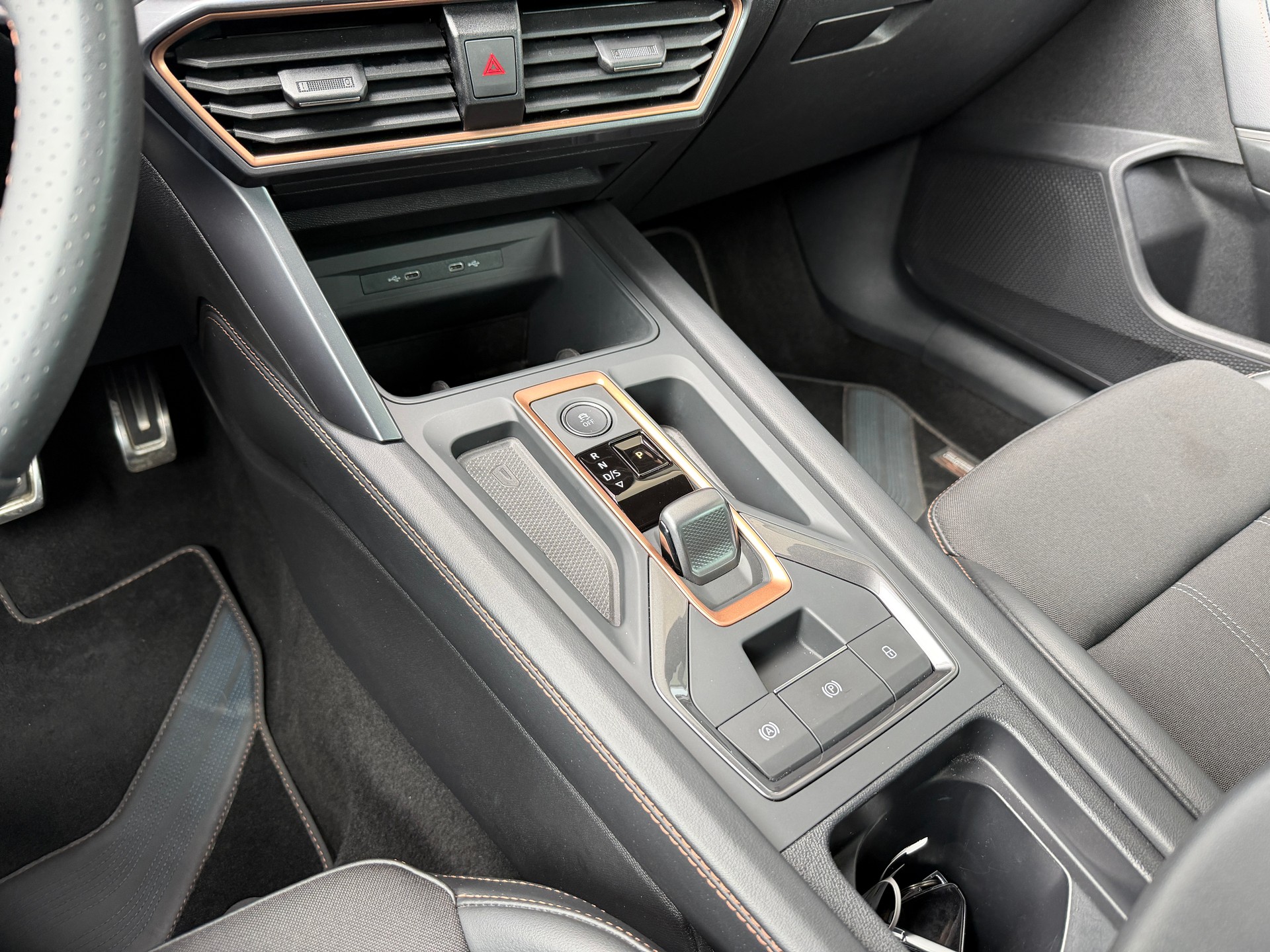 CUPRA Formentor 1.5 TSI DSG - 16