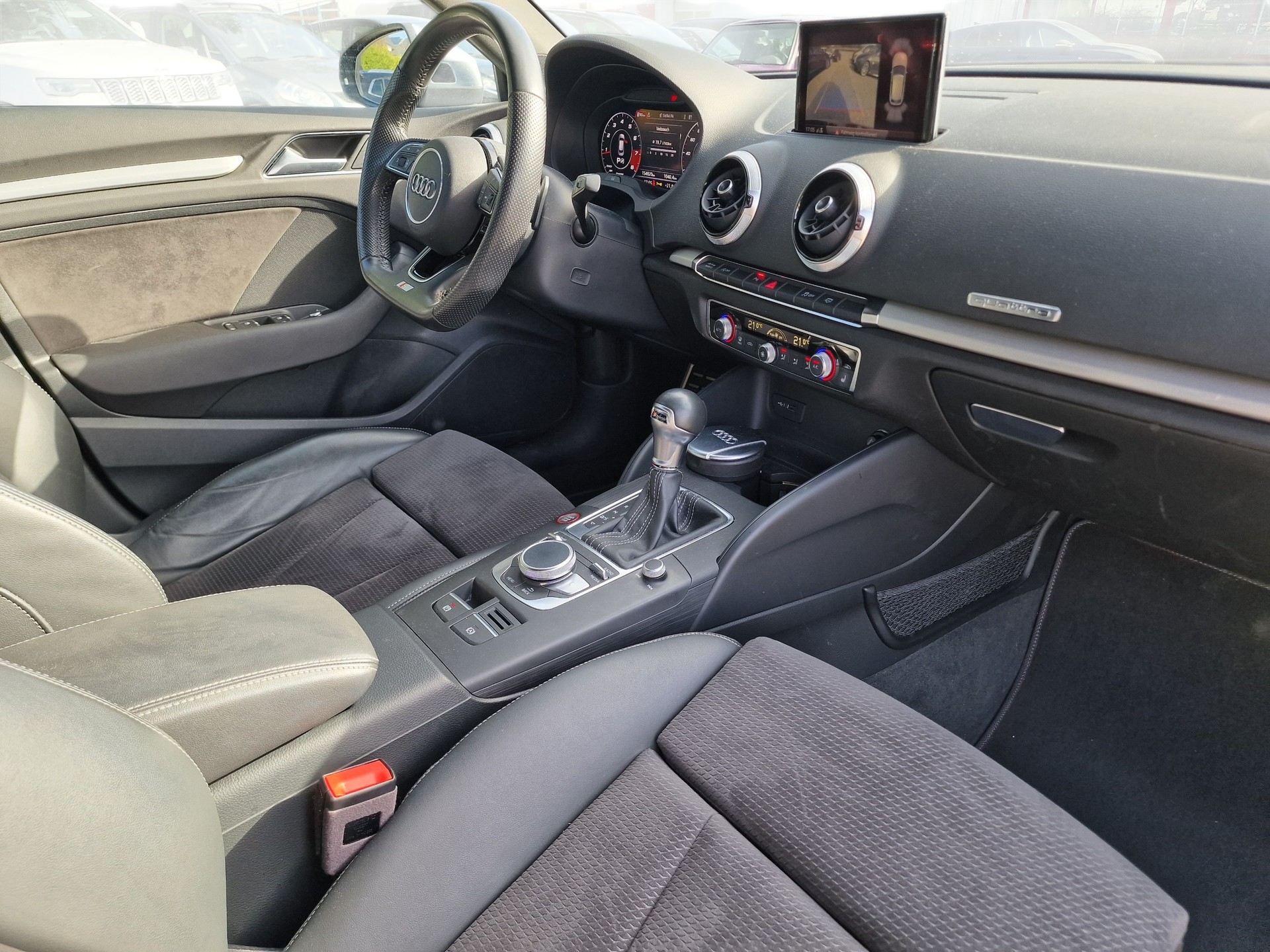 AUDI S3 Sportback 2.0 TFSI quattro S-tronic ACC 24Mt Gara - 12