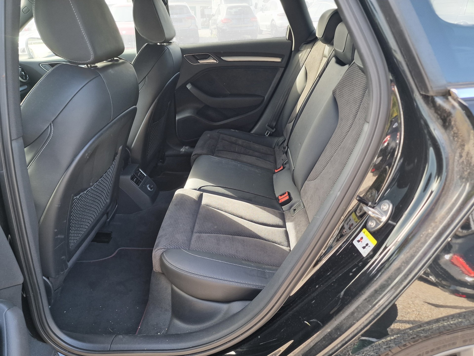 AUDI S3 Sportback 2.0 TFSI quattro S-tronic ACC 24Mt Gara - 11