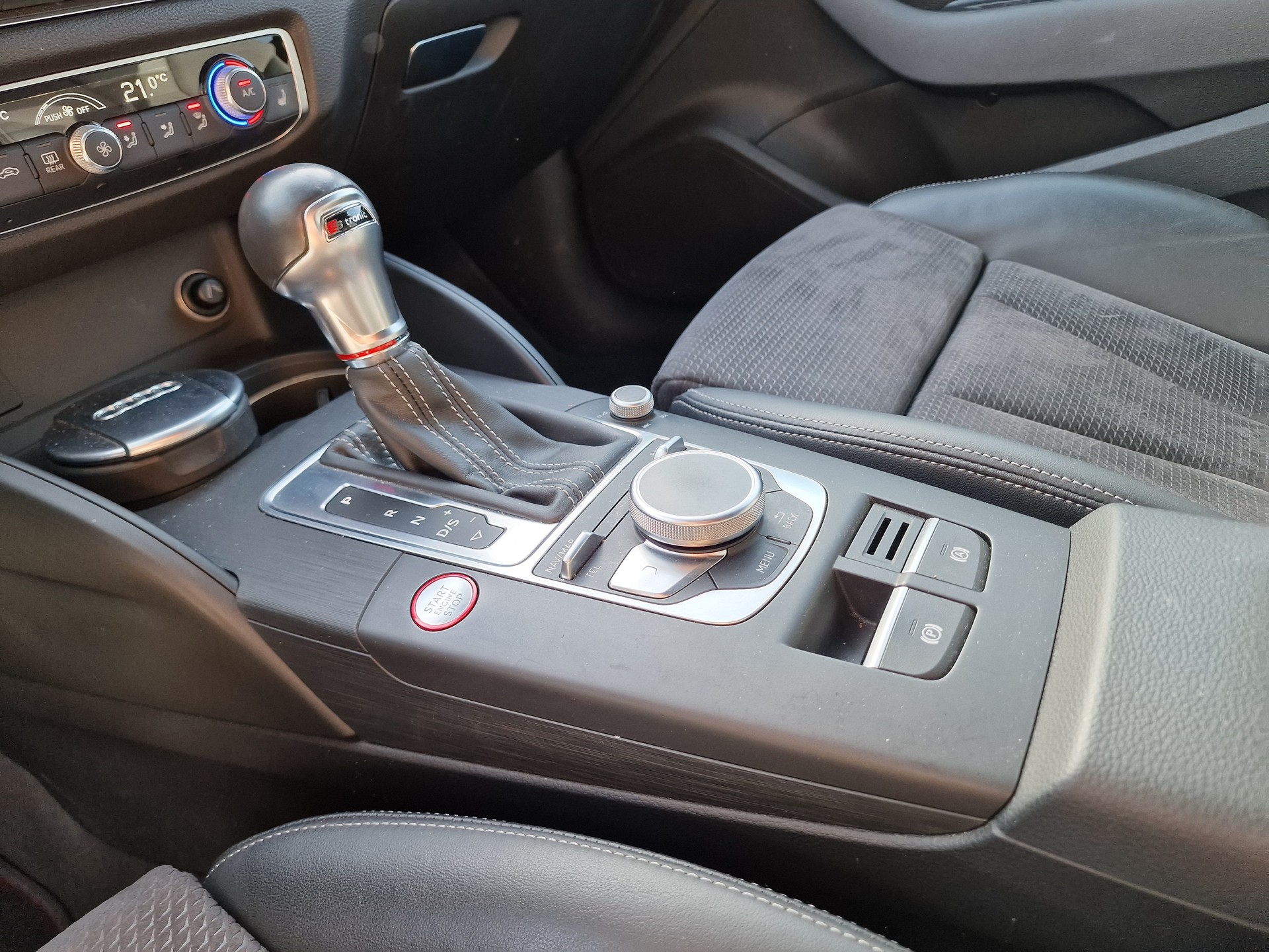 AUDI S3 Sportback 2.0 TFSI quattro S-tronic ACC 24Mt Gara - 19