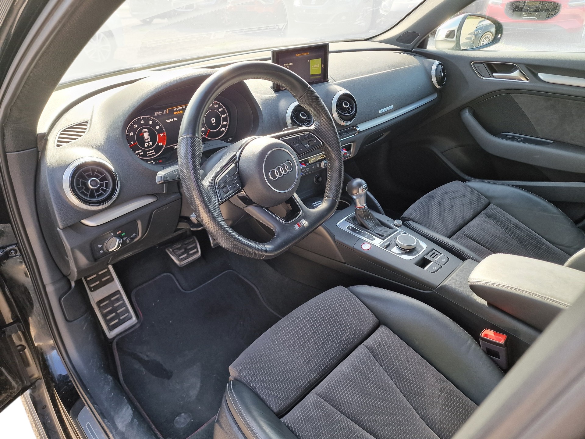 AUDI S3 Sportback 2.0 TFSI quattro S-tronic ACC 24Mt Gara - 9