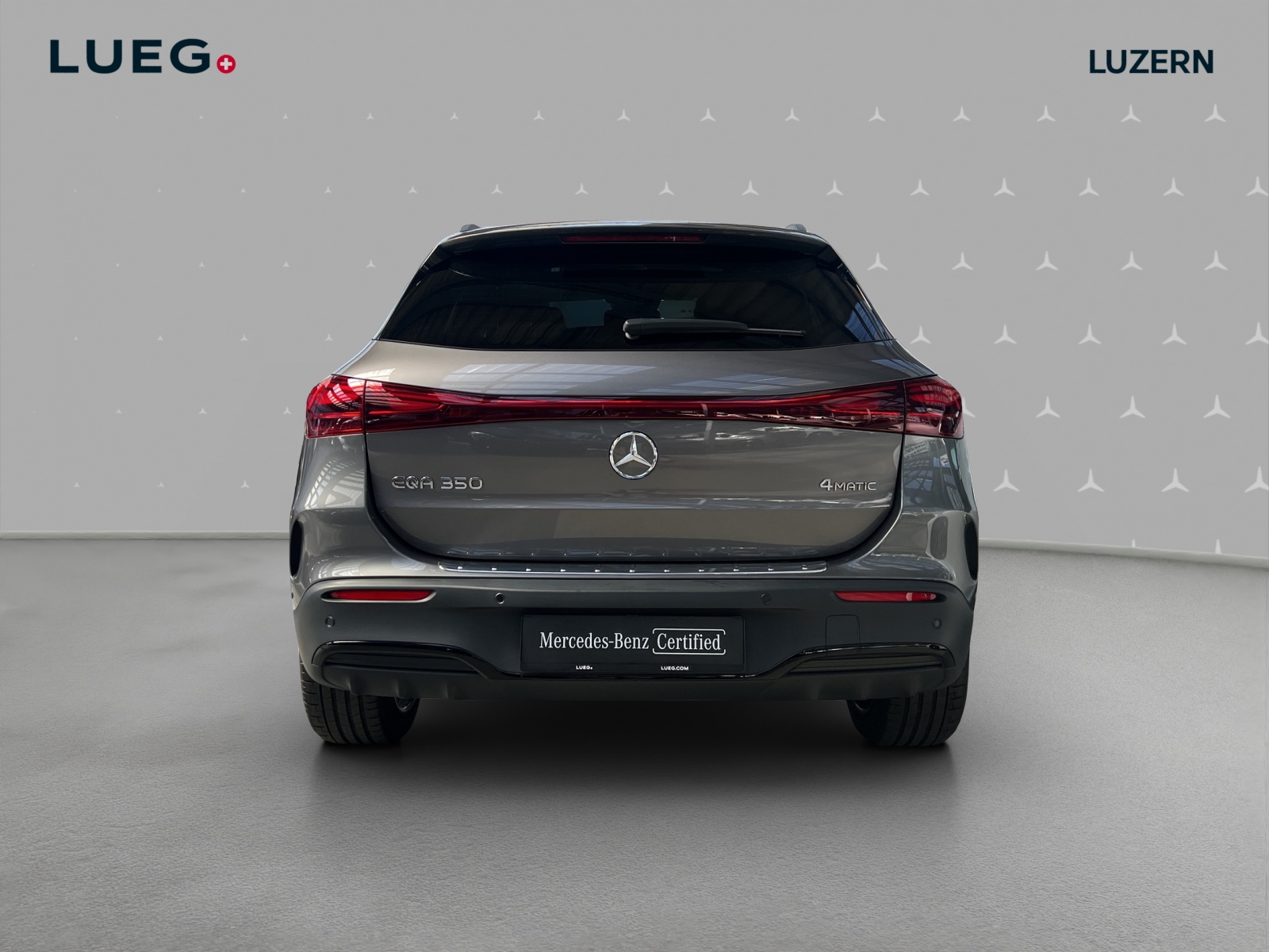 MERCEDES-BENZ EQA 350 66,5 kWh 4Matic Swiss Star - 4