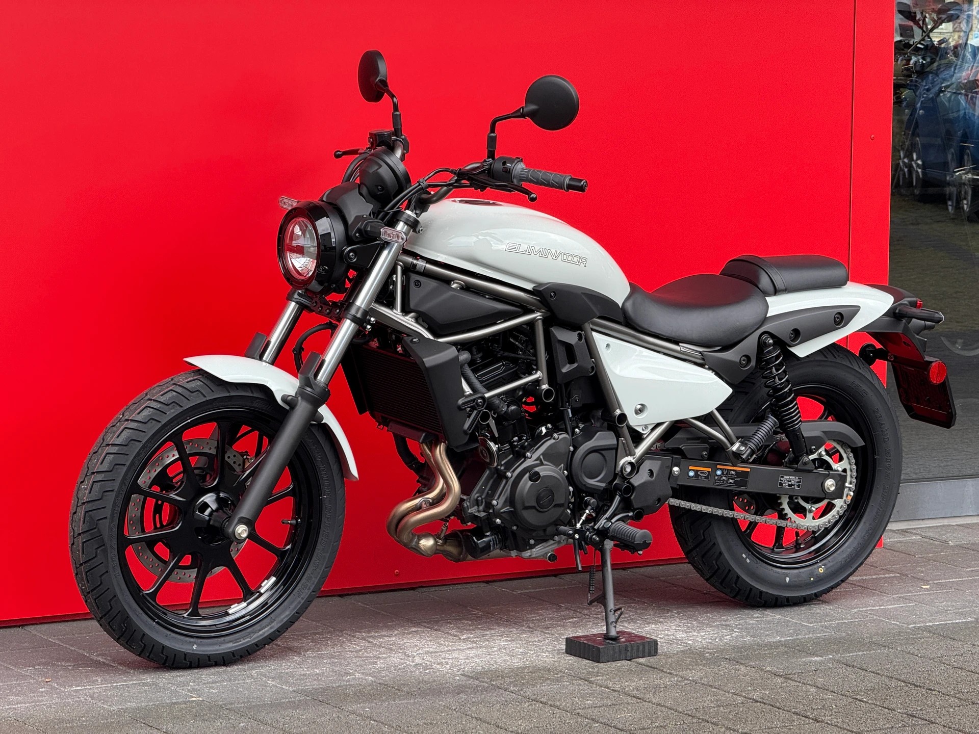 KAWASAKI Eliminator 500 - 11