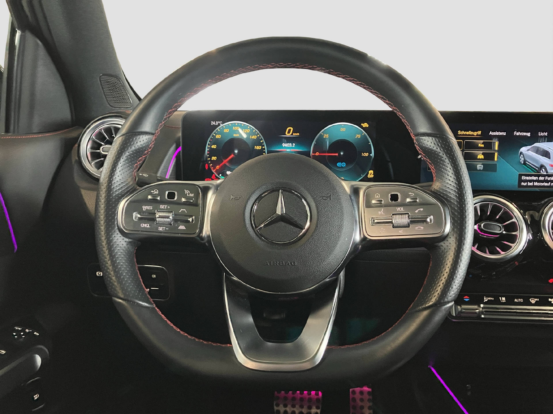 MERCEDES-BENZ EQB 300 AMG Line 4MATIC - 10