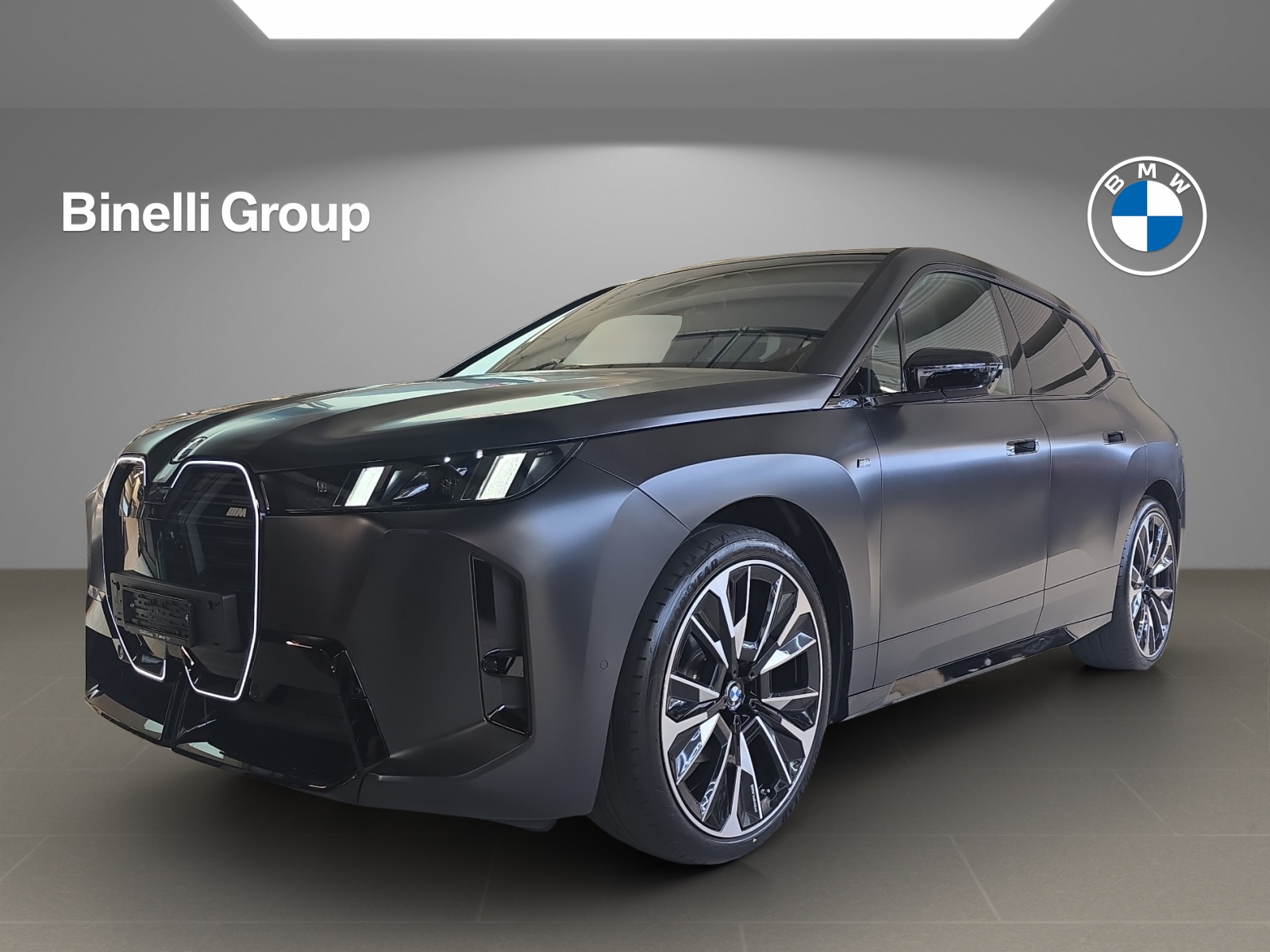 iX M70 xDrive