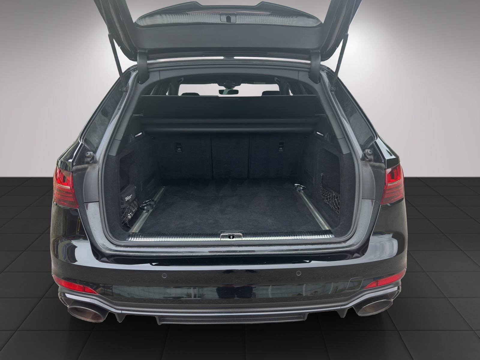 AUDI RS4 Avant quattro tiptronic - 15