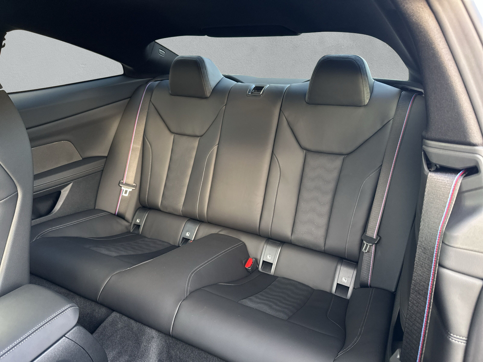 BMW M4 Coupé Competition M xDrive **Action de leasing à 1,9%** - 12