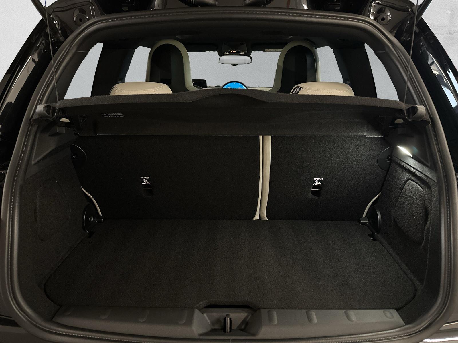 MINI F66 1.5i Cooper C (CH) Midnight Black - 10