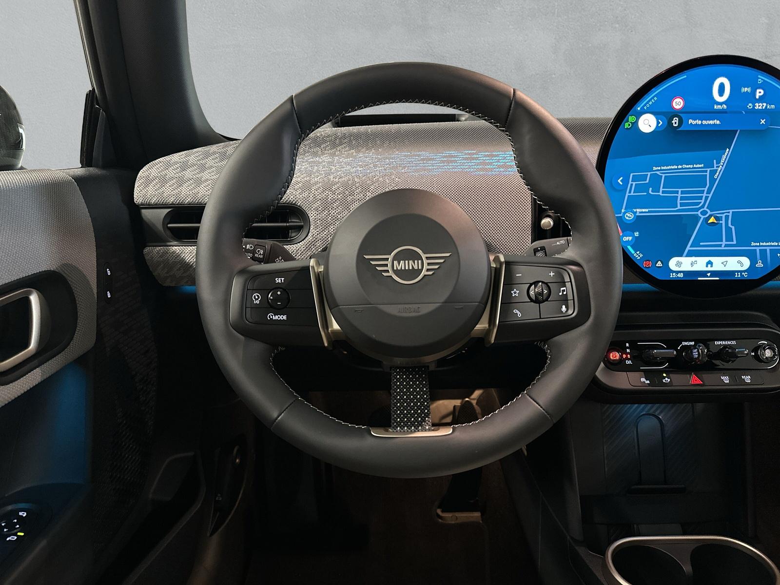 MINI F66 1.5i Cooper C (CH) Midnight Black - 16