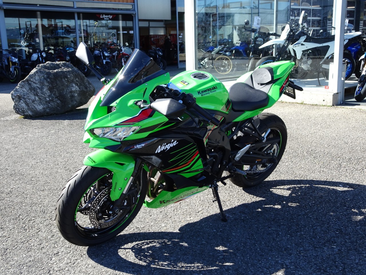 KAWASAKI Ninja ZX-4 RR - 4