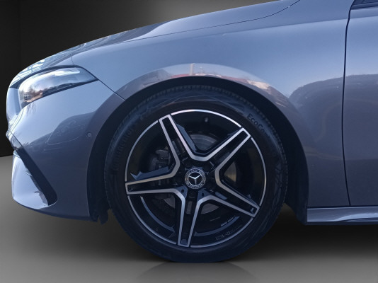 MERCEDES-BENZ A 180 - 6